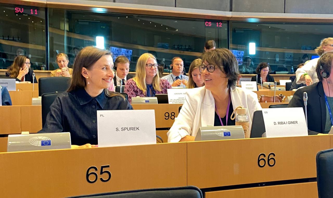 Diana Riba: “Celebrem que el Parlament Europeu acordi posar el consentiment al centre de la legislació contra les violències masclistes”